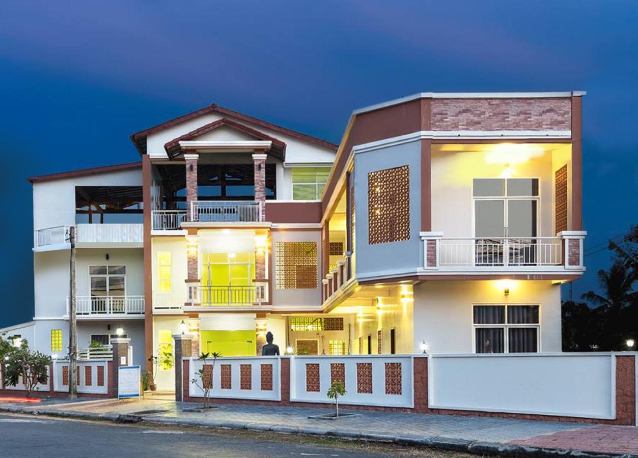 Blue Buddha Hotel Kampot Exterior photo