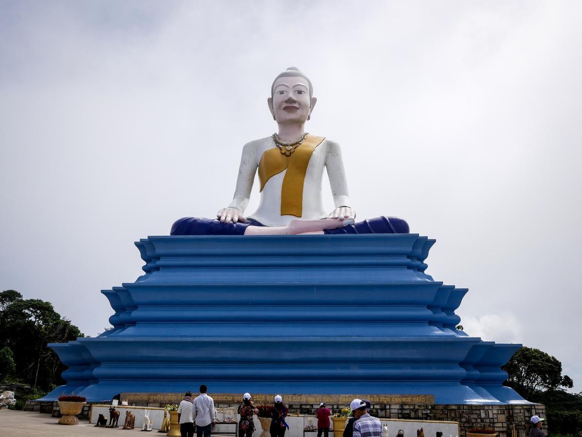 Blue Buddha Hotel Kampot Exterior photo